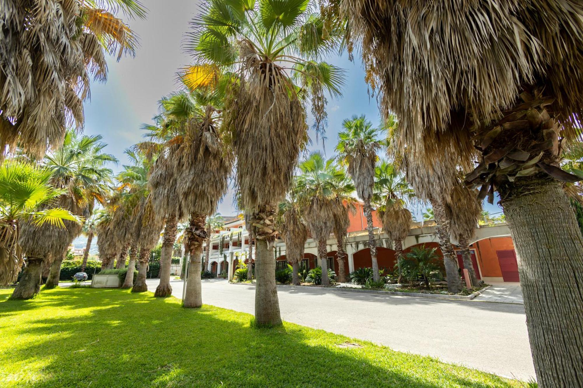 Prince Franklyn Hotel Santa Maria di Castellabate Exterior photo